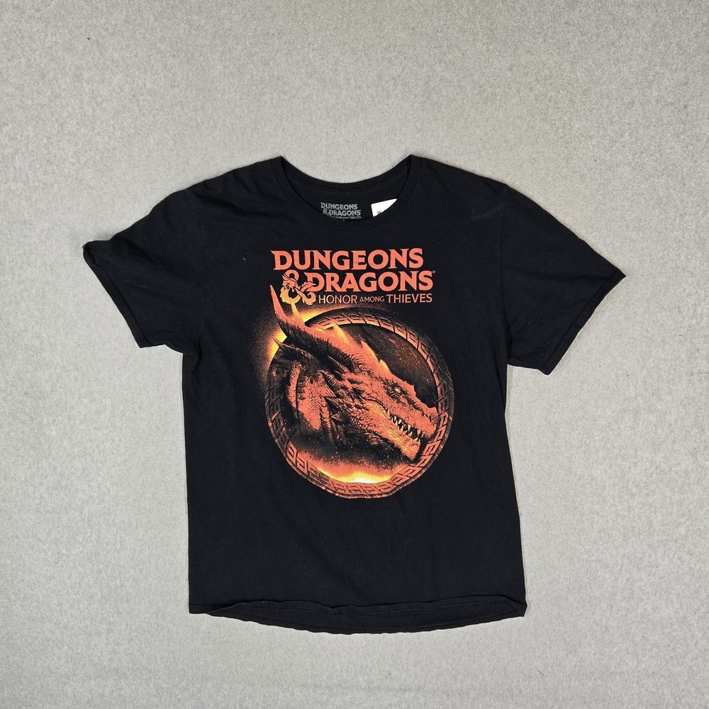 Dungeons & Dragons Women Shirt L Black Graphic Logo Crew Neck Pullover